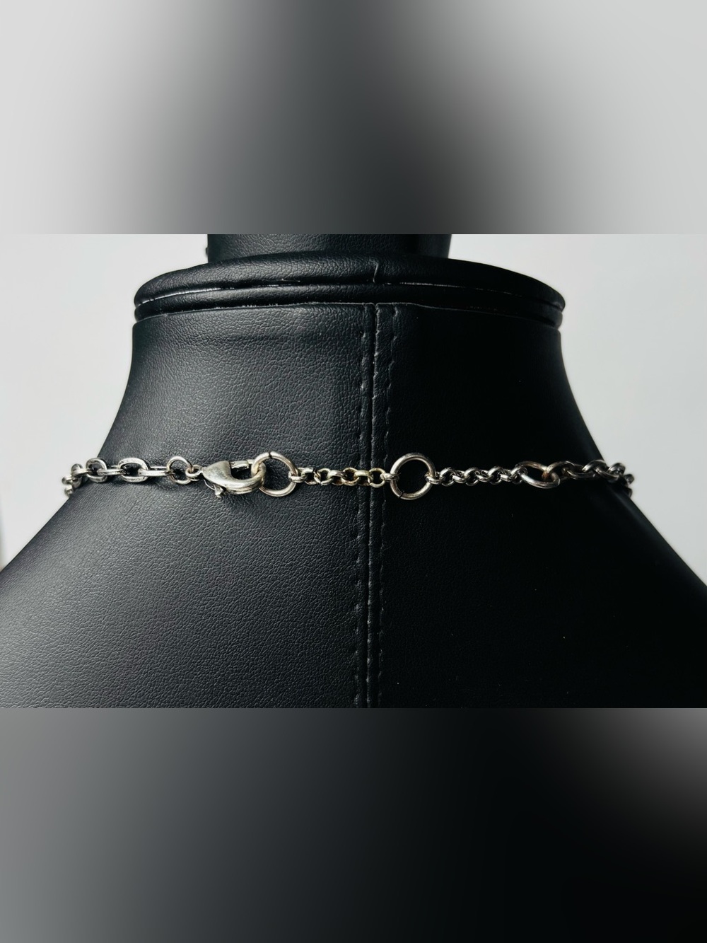 Banana Republic Pearl and Spike Statement Necklace - Picture 4 of 4